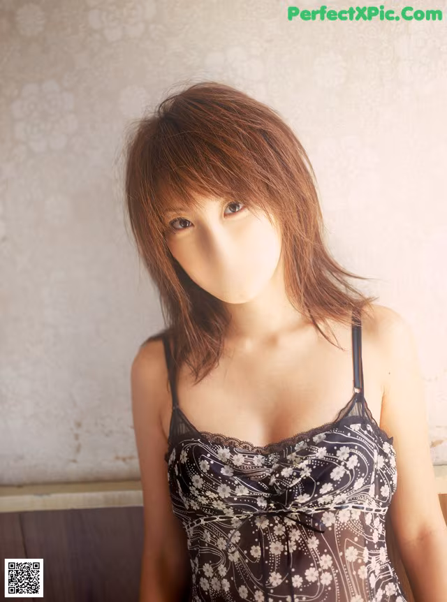 Azusa Yamamoto - Lick Cum Inside