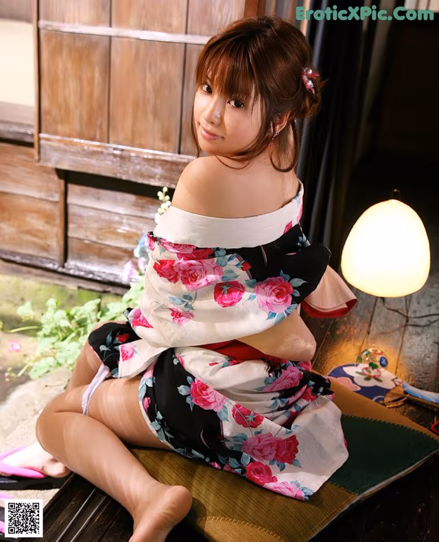 Amateur Iku - 18yer Nude Photo